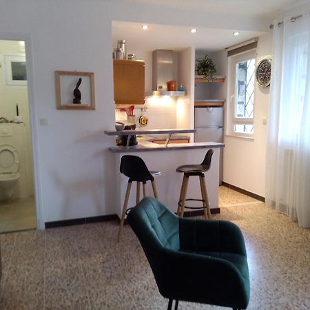Les Lauriers Apartment โรกบิลิแยร์ ภายนอก รูปภาพ